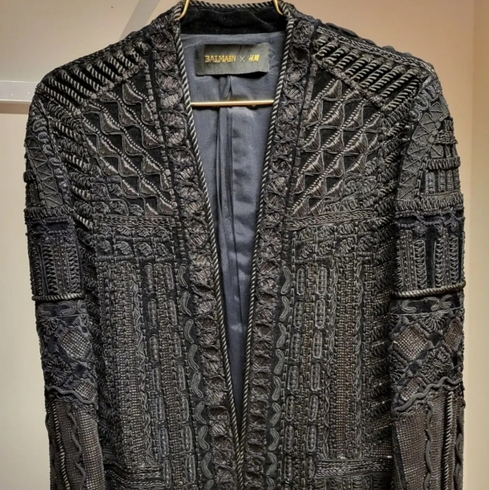 Authentic Balmain x H&M Embroidered Jacket US 34R - Picture 3 of 10
